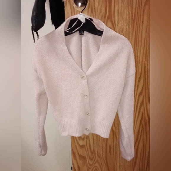 yes/Lola - Picture 6 of 9